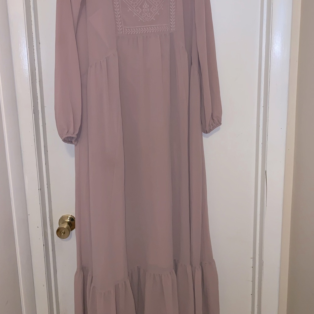 Forever 21 maxi dress size small, Blush color